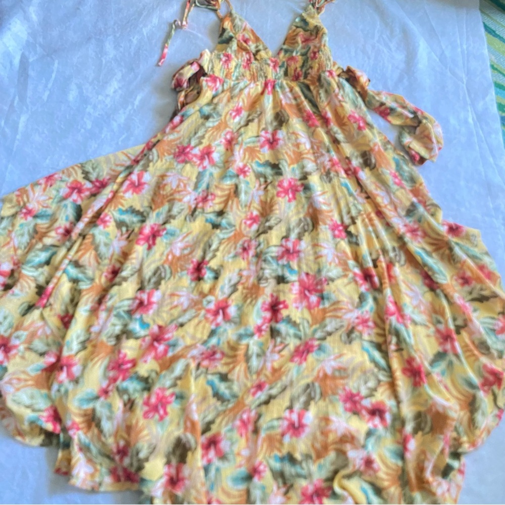 Forever 21 Cottagecore Yellow Floral Sundress Smocked Maxi
